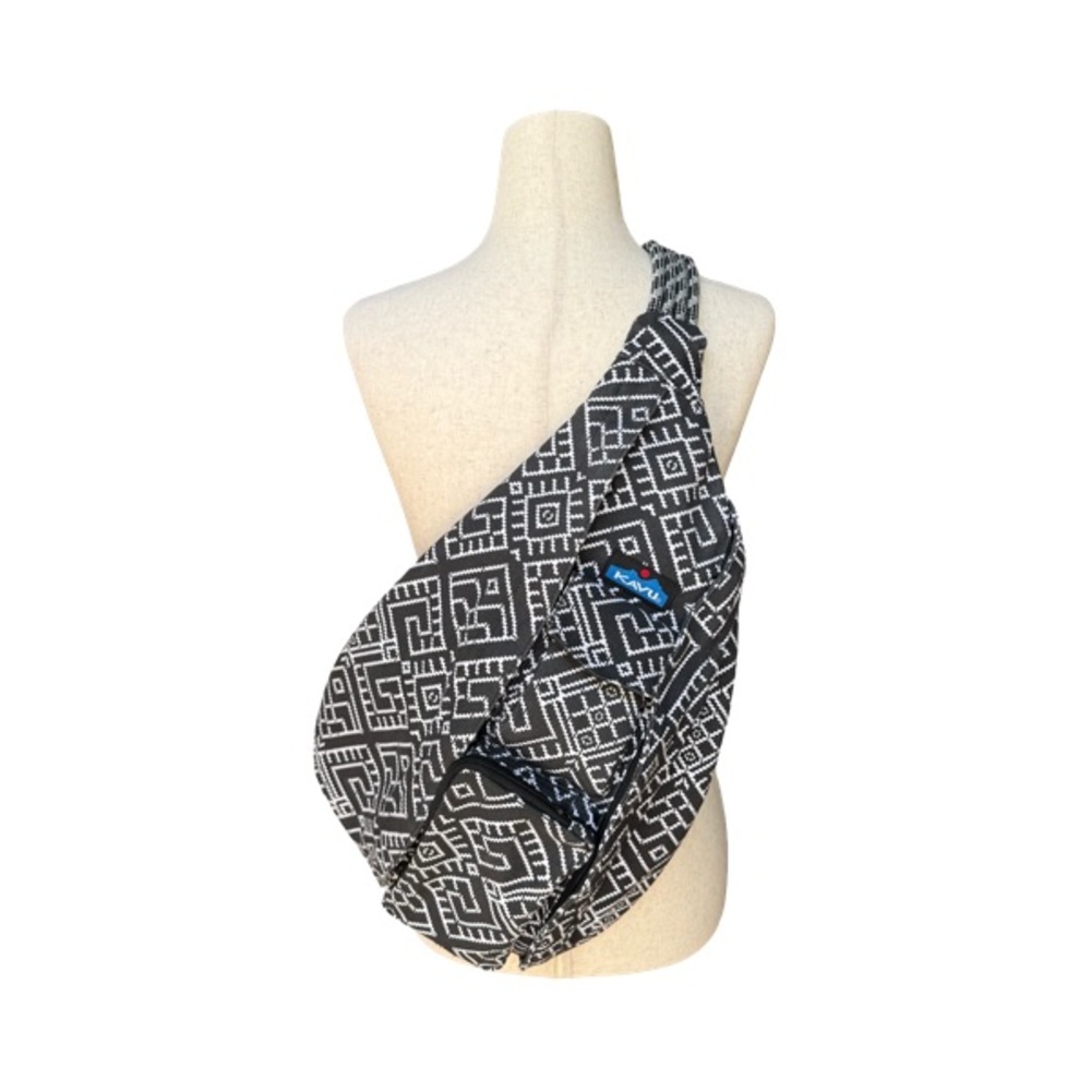 NWOT KAVU Original Rope Crossbody Bag ~ Tile Maze